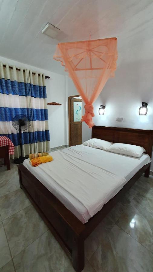Guesthouse Kind And Love Hikkaduwa Luaran gambar