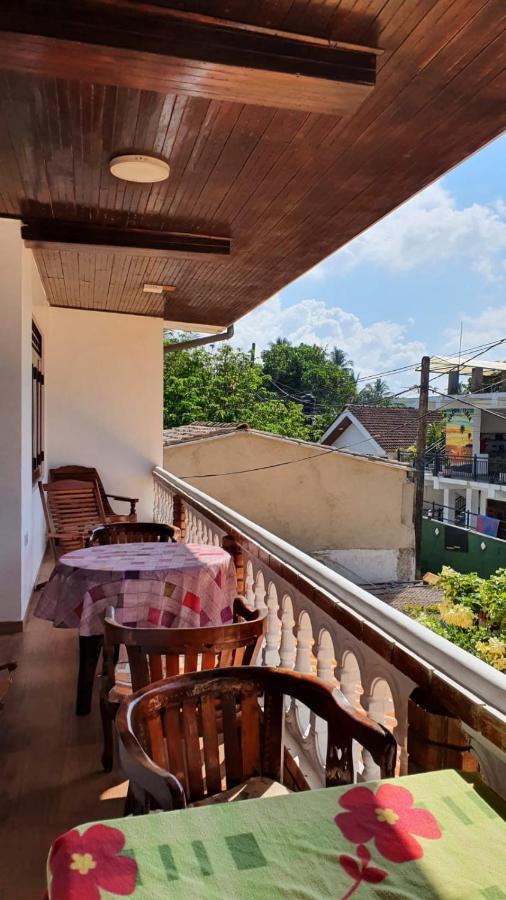Guesthouse Kind And Love Hikkaduwa Luaran gambar