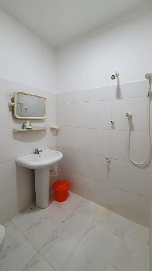 Guesthouse Kind And Love Hikkaduwa Luaran gambar