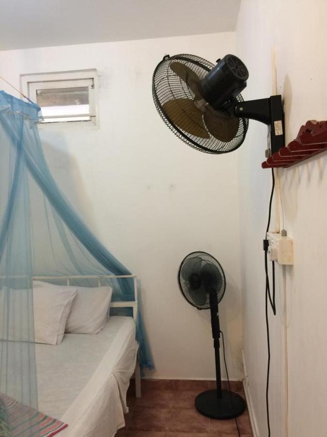 Guesthouse Kind And Love Hikkaduwa Luaran gambar