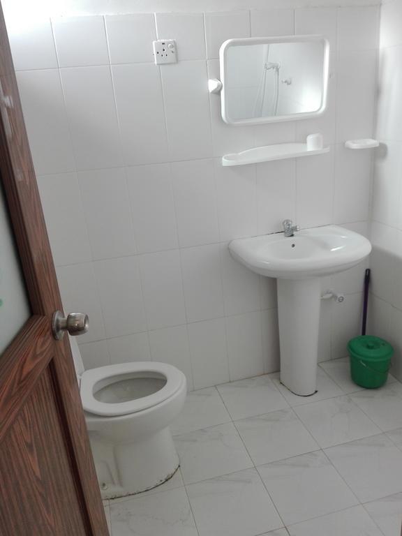 Guesthouse Kind And Love Hikkaduwa Luaran gambar