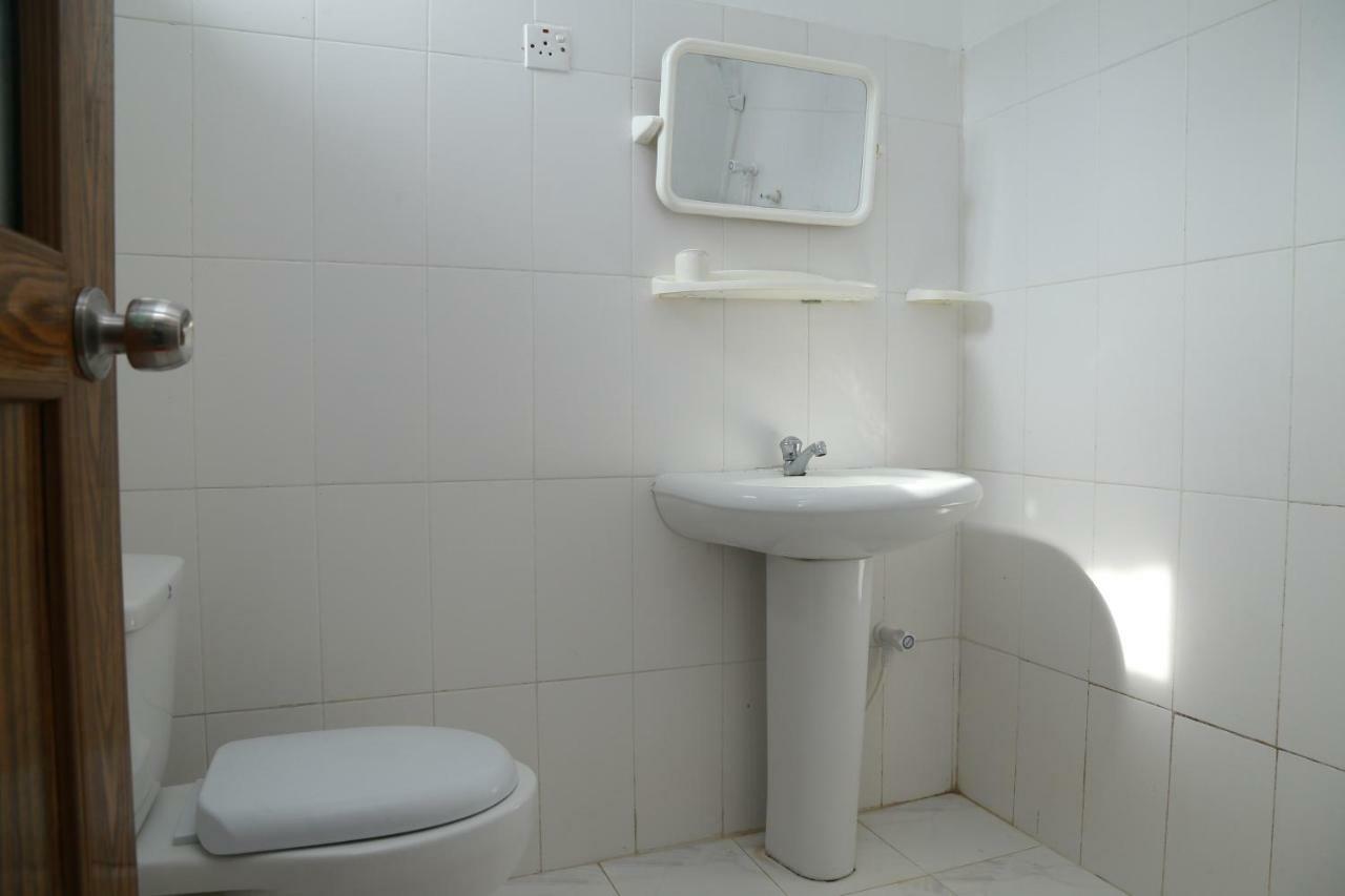 Guesthouse Kind And Love Hikkaduwa Luaran gambar